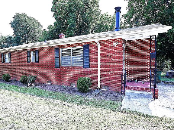 3rd image of 440 Frank Dr