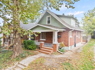 4524 Bell St, Kansas City, MO 64111