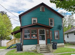 27 Chatham St, Nassau, NY 12123