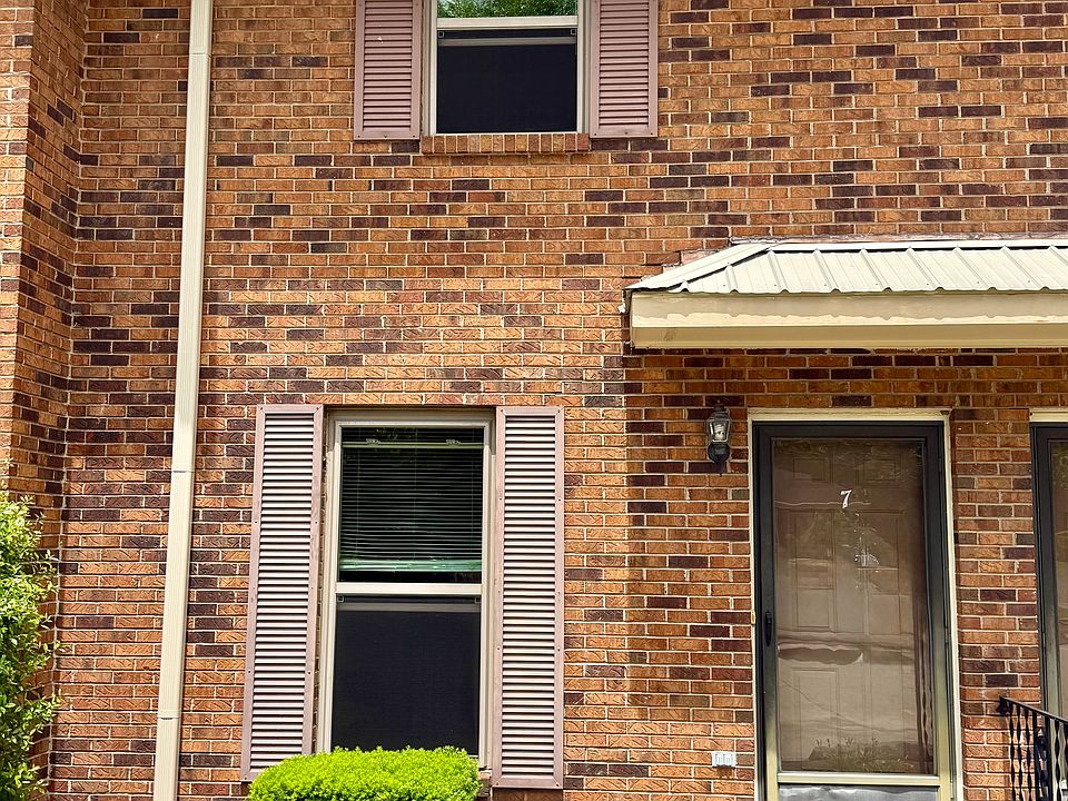 1st image of 110 Elleta St #9