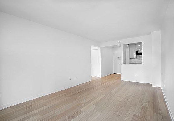 3rd image of 75 W End Ave #S14k