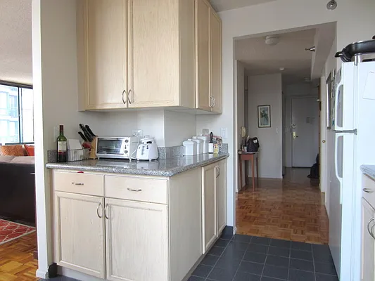 Rented by Citi Habitats | media 5