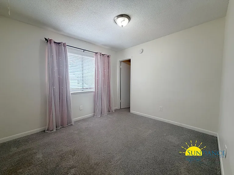 940 Central Ave #30 — Photo 16