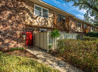 607 Saint Charles Ct, Charleston, SC 29407