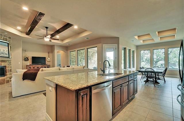 1st image of 116 Sunrise Cir