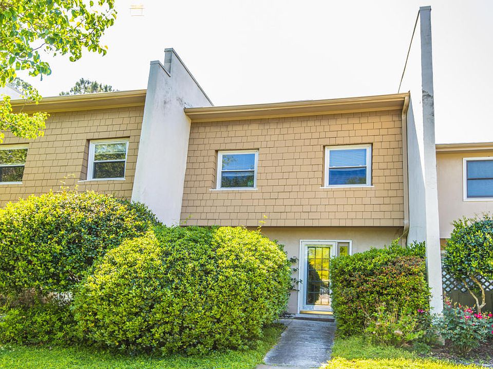 1st image of 805 Ventura Pl