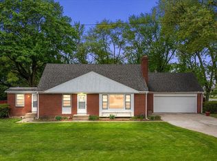 3035 E Paris Ave SE, Kentwood, MI 49512