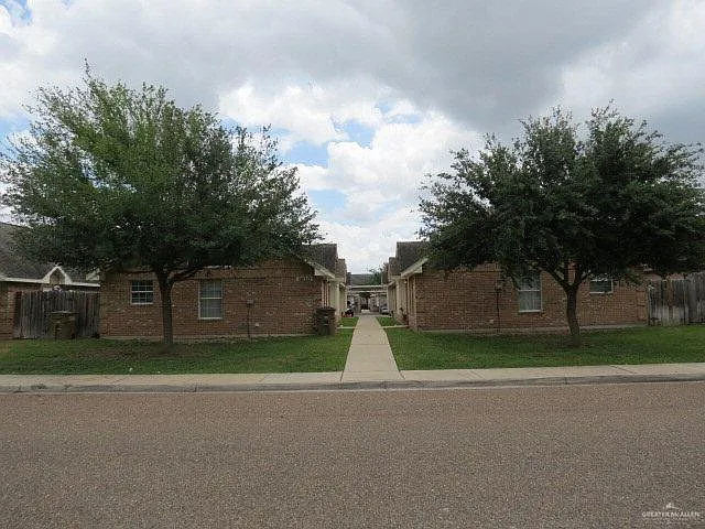 1702 Orlando St #B — Photo 9