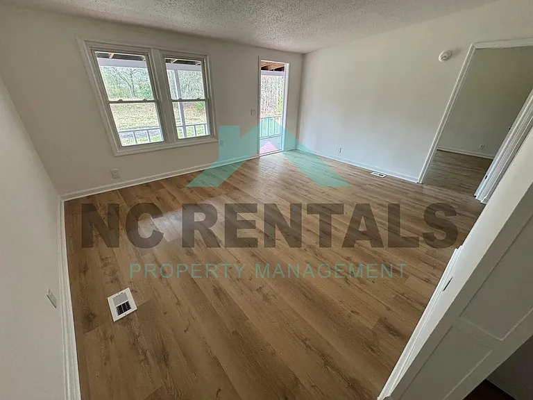 919 Clarence McKeithan Rd — Photo 11