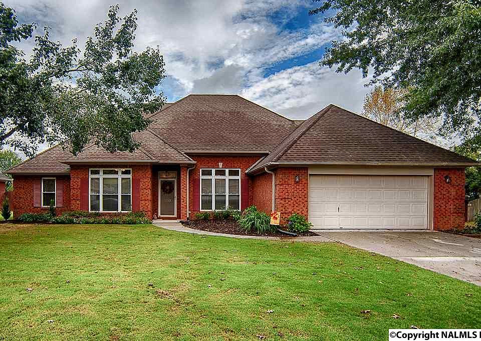 1st image of 2643 Quarter Ln SE