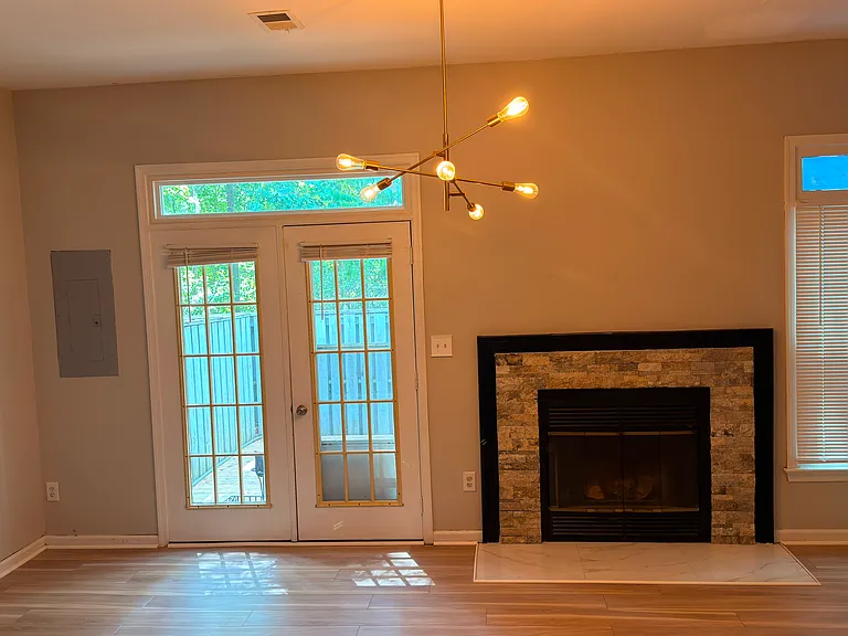 205 Appaloosa Dr — Photo 17