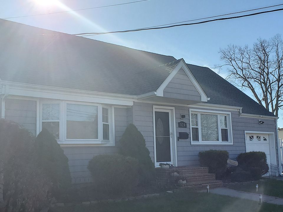 1st image of 120 Chicago Ave