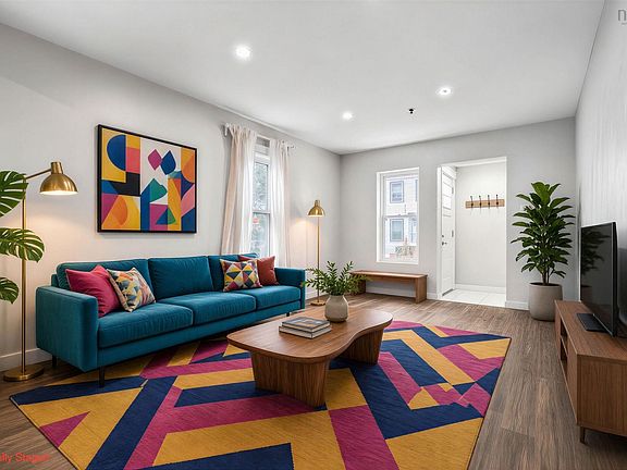 5th image of 2093 Creighton St #1