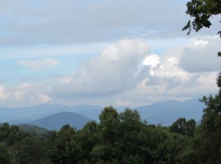 40 Cabbage Patch Rd, Burnsville, NC 28714