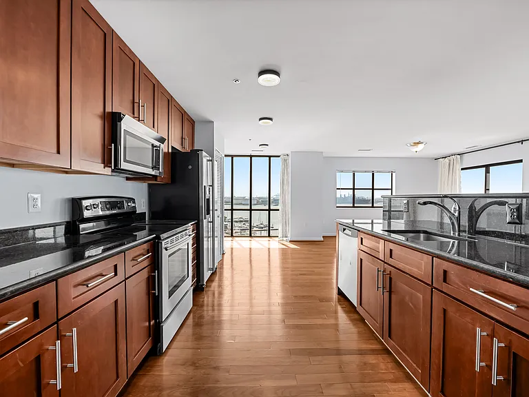 2702 Lighthouse Point E #738 — Photo 21