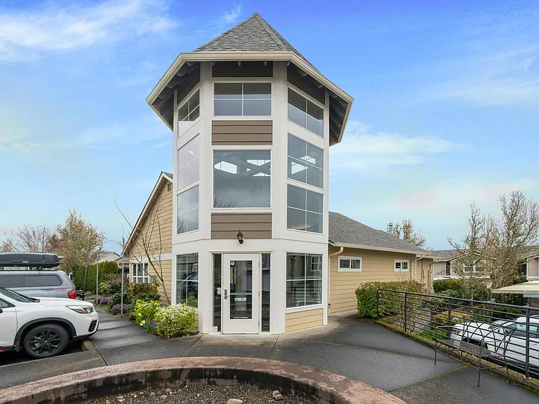 15058 NW Central Dr #1010 — Photo 9