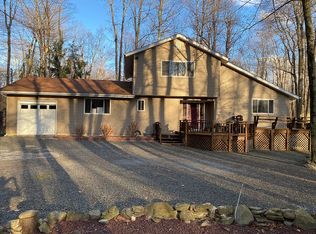 903-904 Lyman Ln, Clifton, PA 18424