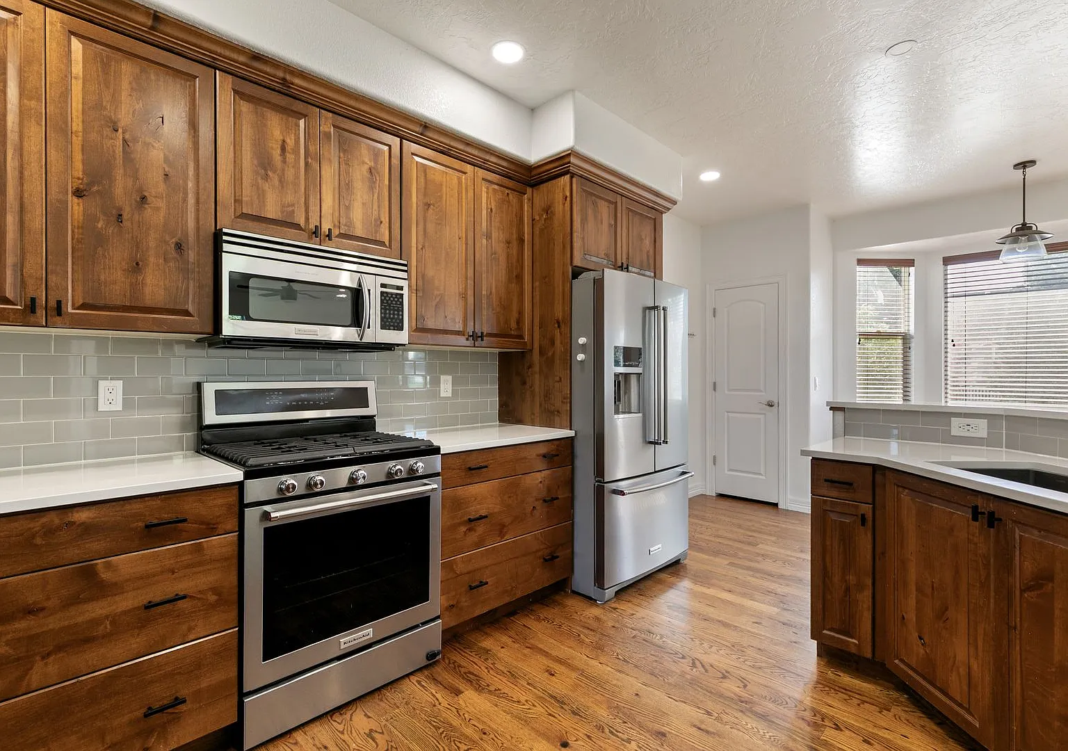 Spacious 4-Bedroom Home with Finished Basement in West Greeley — Photo 3