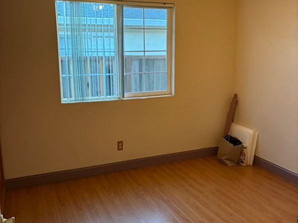 3423 Mount Saint Helena Dr