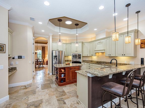 5th image of 12176 Gray Birch Cir