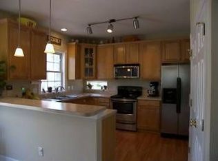 1204 Applethorn Dr, Apex, NC 27502