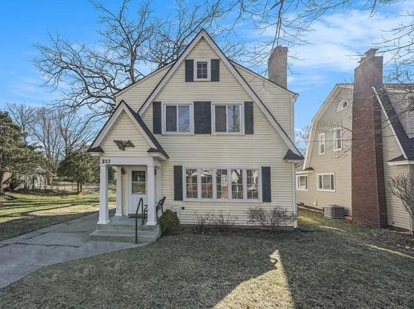332 Glenhaven Ave NW, Grand Rapids, MI 49504