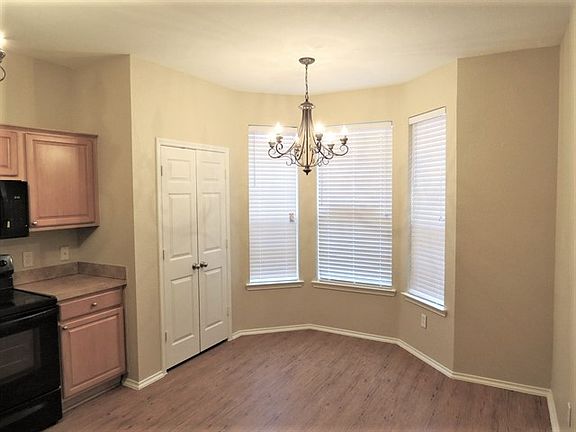 5th image of 8736 Arcadia Park Dr