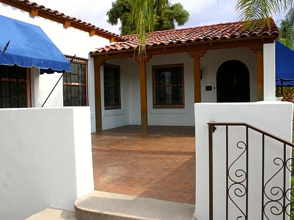 4th image of 30 N Camino Miramonte