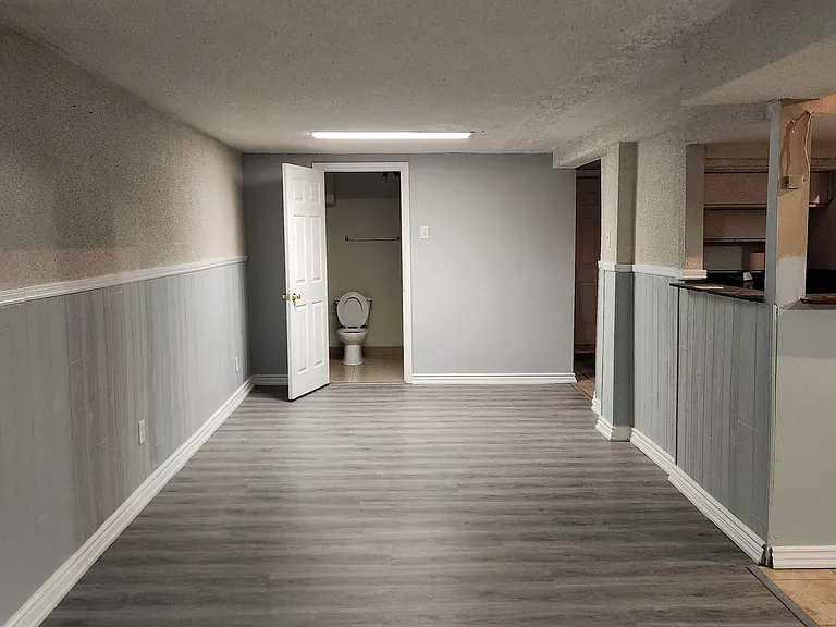 43 Chadwick Dr — Photo 12