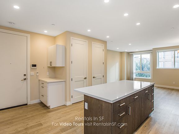 3rd image of 391 26th Ave