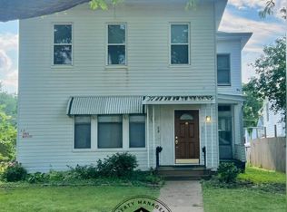 109 S Marshall St #A, Burlington, IA 52601