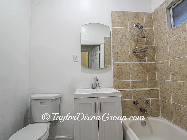 4249 W Maypole Ave #1 — Photo 13