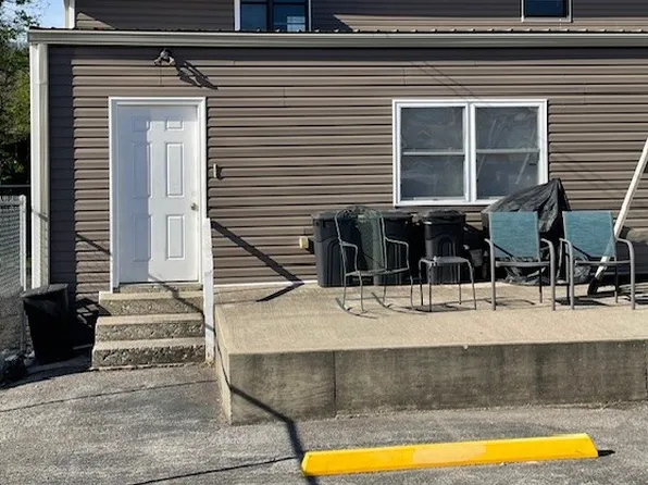 640 Michigan Ave #201, Monticello, KY 42633