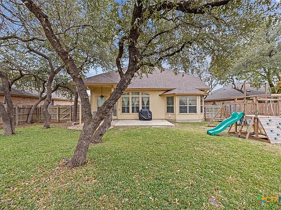 4th image of 5311 English Oak Dr