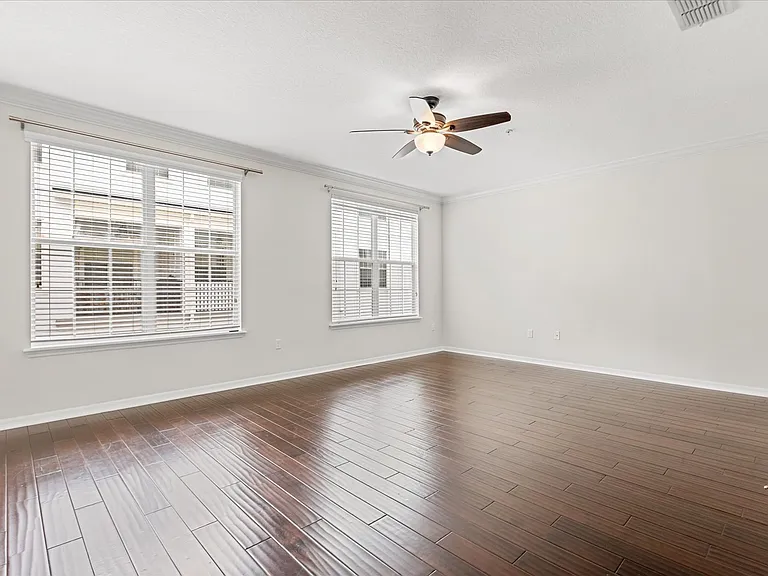 2046 Prospect Ave #1 — Photo 13