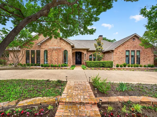 6011 Twin Coves St, Dallas, TX 75248