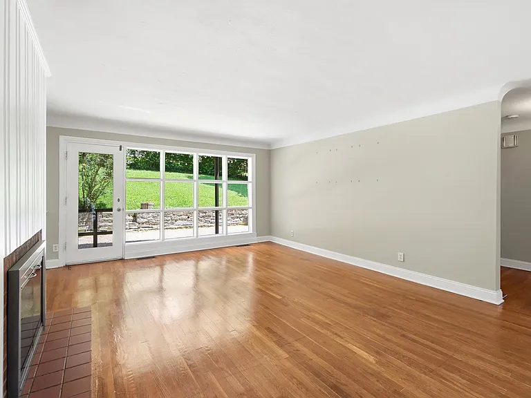 3012 Kinmont St #1 — Photo 6