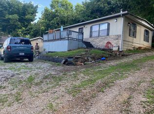 409 Gaynor Hollow Dr, Roach, MO 65787