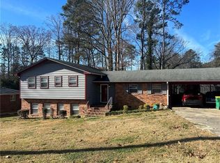 4775 Tanglewood Ln, Forest Park, GA