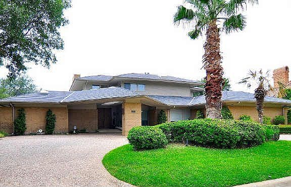 2nd image of 5422 Harbor Town Dr