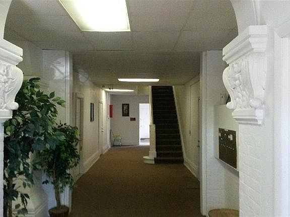 3rd image of 201 Park Ave