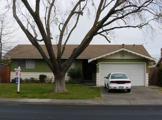 325 Markham Ave, Vacaville, CA 95688