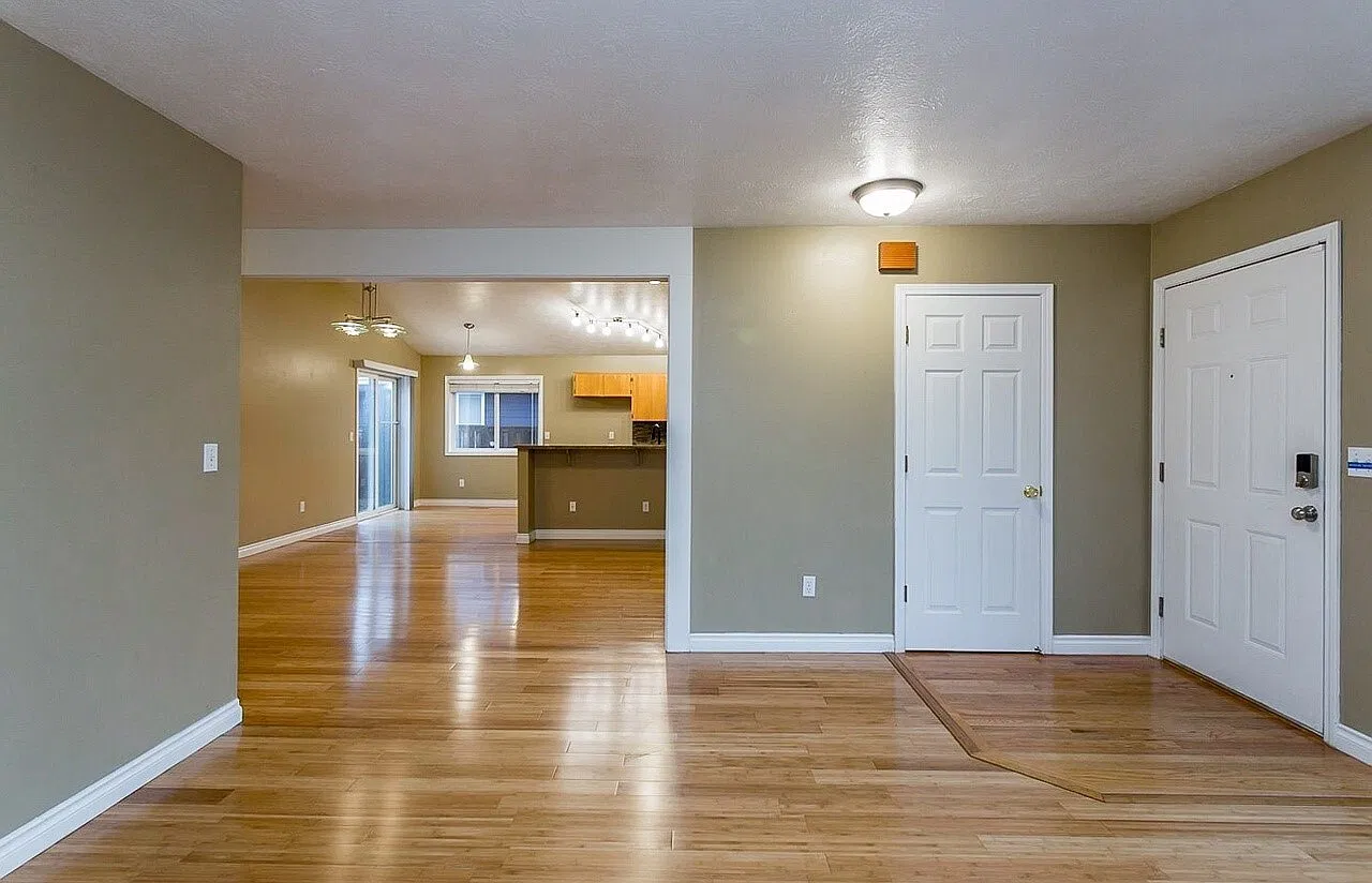 3410 Northeast 149th Avenue - 1 — Photo 3