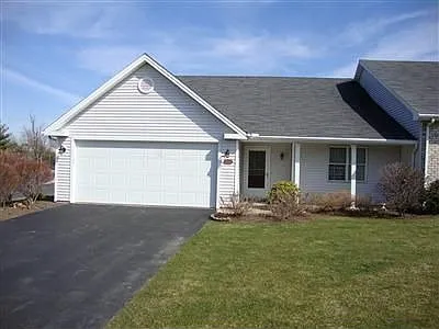 808 Woodfield Ct Unit 808 photo 1