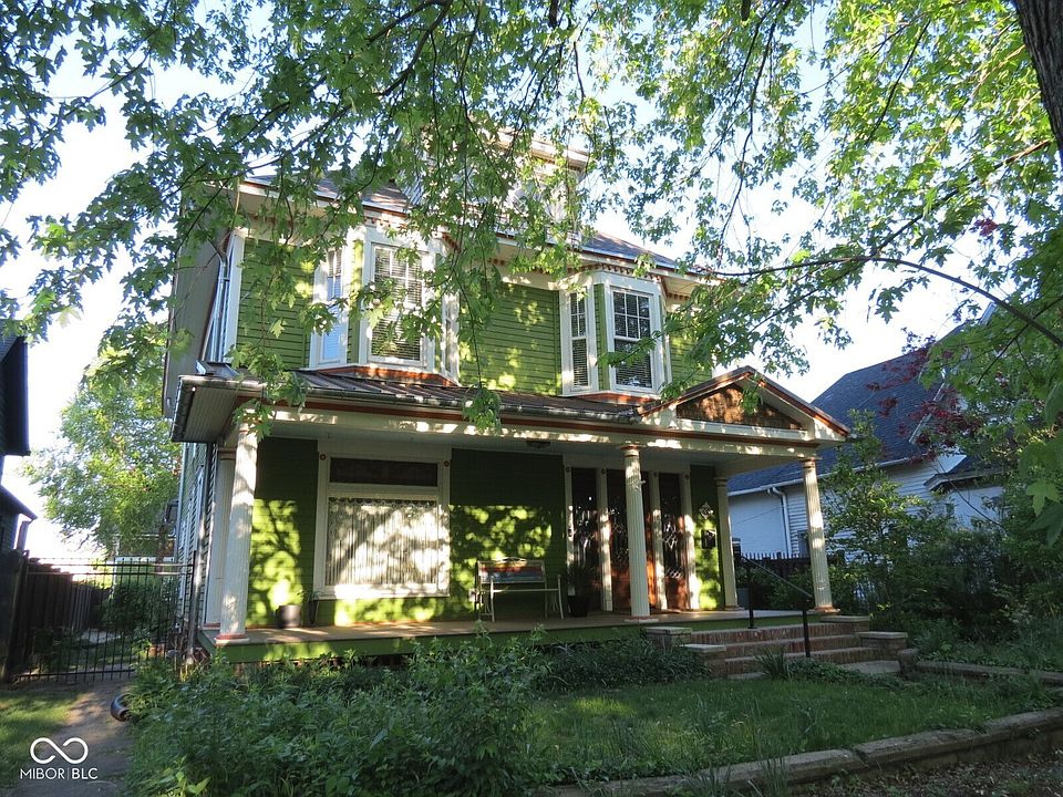2nd image of 738 Lafayette Ave