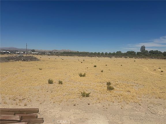 3rd image of 33812 Sunset Rd