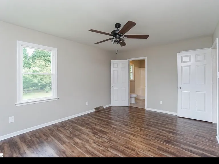 103 Newman Dr — Photo 12