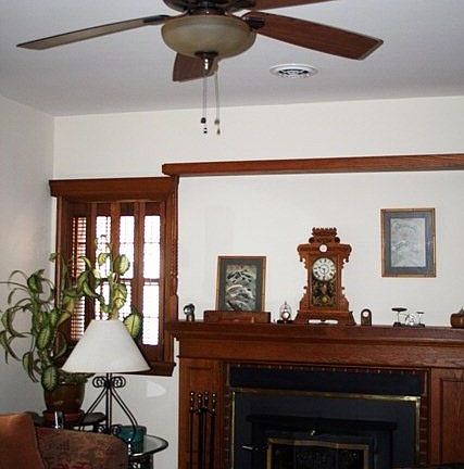 2nd image of 242 E Grattan St