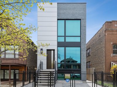 2529 W Superior St, Chicago, IL, 60612