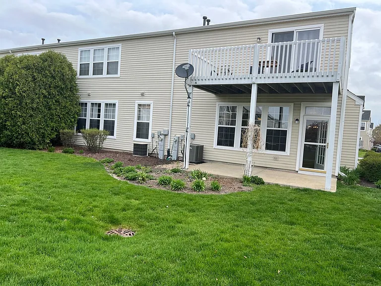 1441 Westhampton Dr — Photo 4